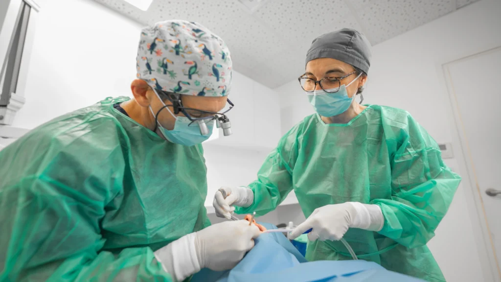 soins gencives chirurgie montauban Dr Pierre GAILLAGOT Chirurgiens-dentistes à Montauban