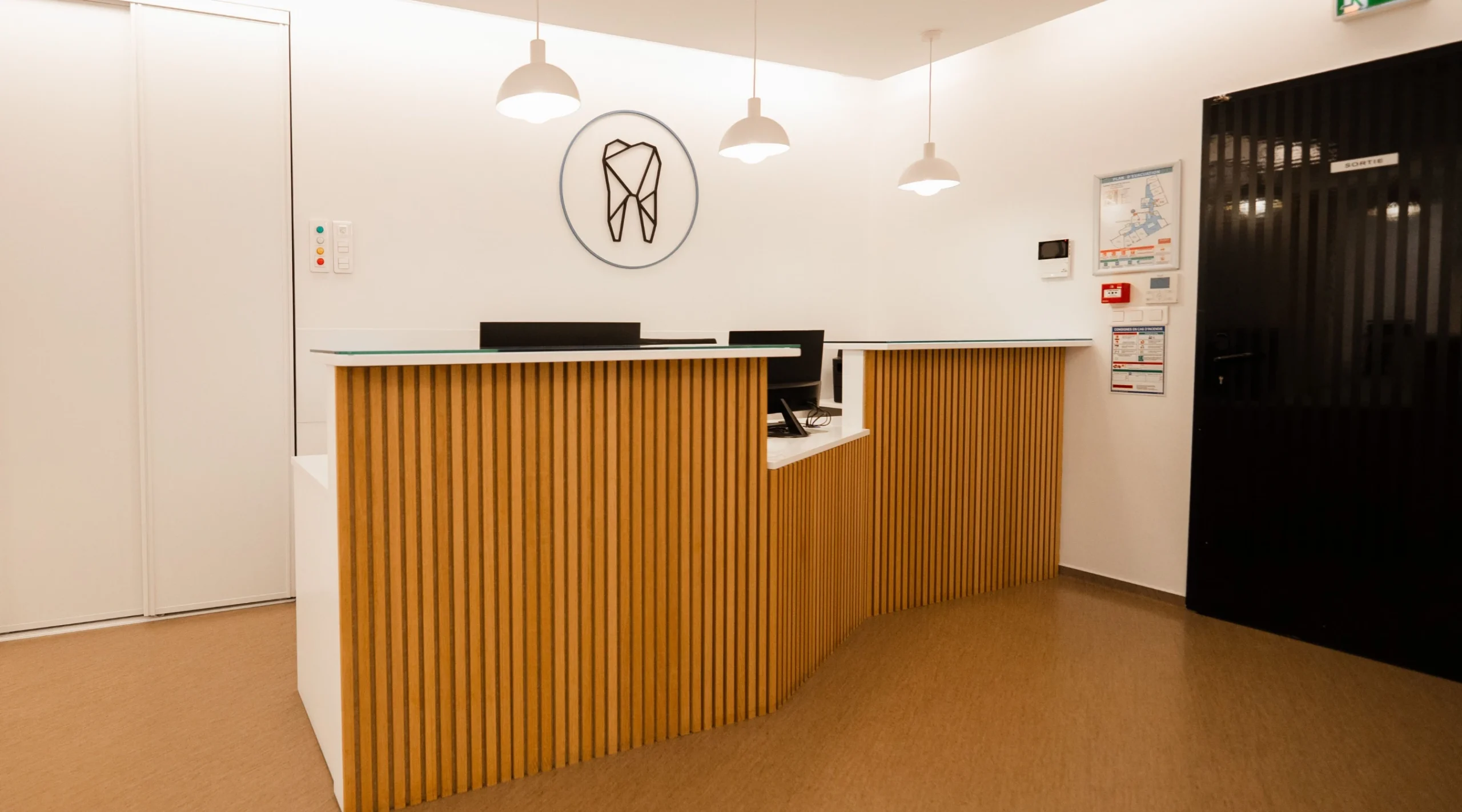 implants-dentaires-soins-gencives-dentiste-montauban